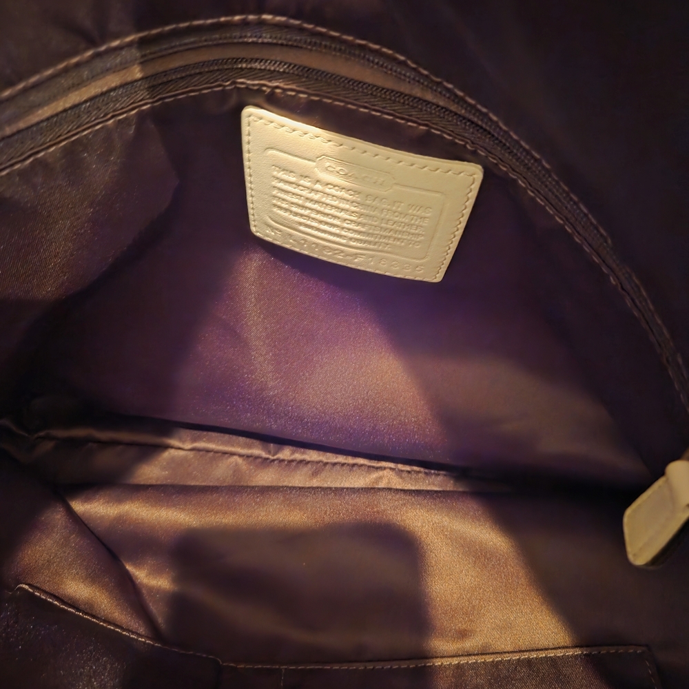 Coach Cream And Beige Bag And Wallet - Picture 4 of 14